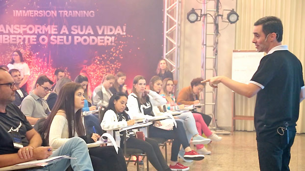 Para quem quer crescer profissionalmente e se posicionar melhor